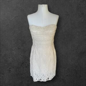 Free People Cream Strapless Lace Mini Dress size 12 Feminine Romantic Flirty